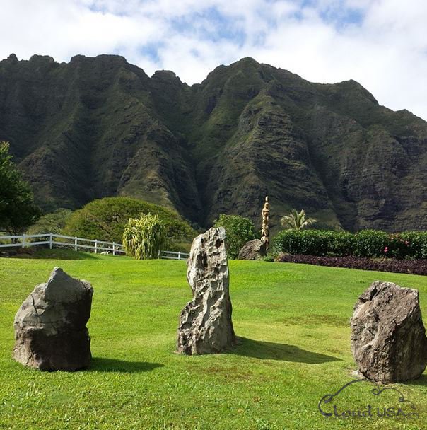 TerriHawaiiTouronhorseback_TKR